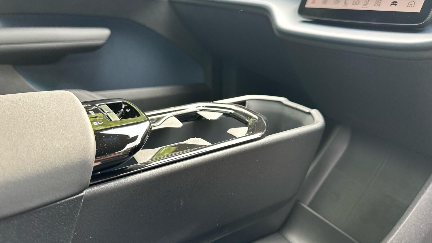 Used Volvo EX30 2025 for sale - 76336924: Photo 23