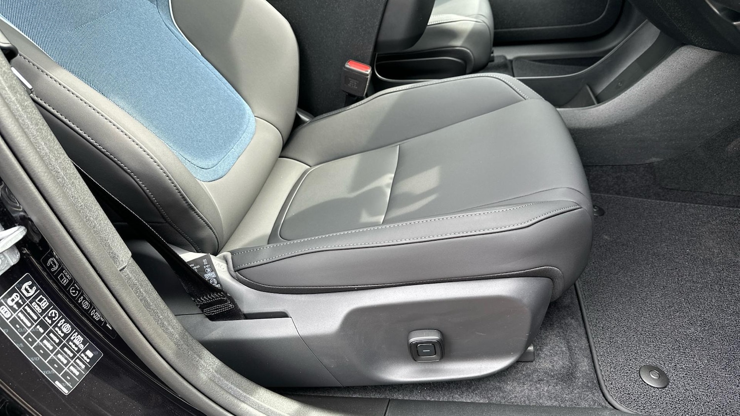 Used Volvo EX30 2025 for sale - 76336924: Photo 50