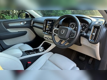 Used Volvo XC40 2020 for sale - 76456716: Photo