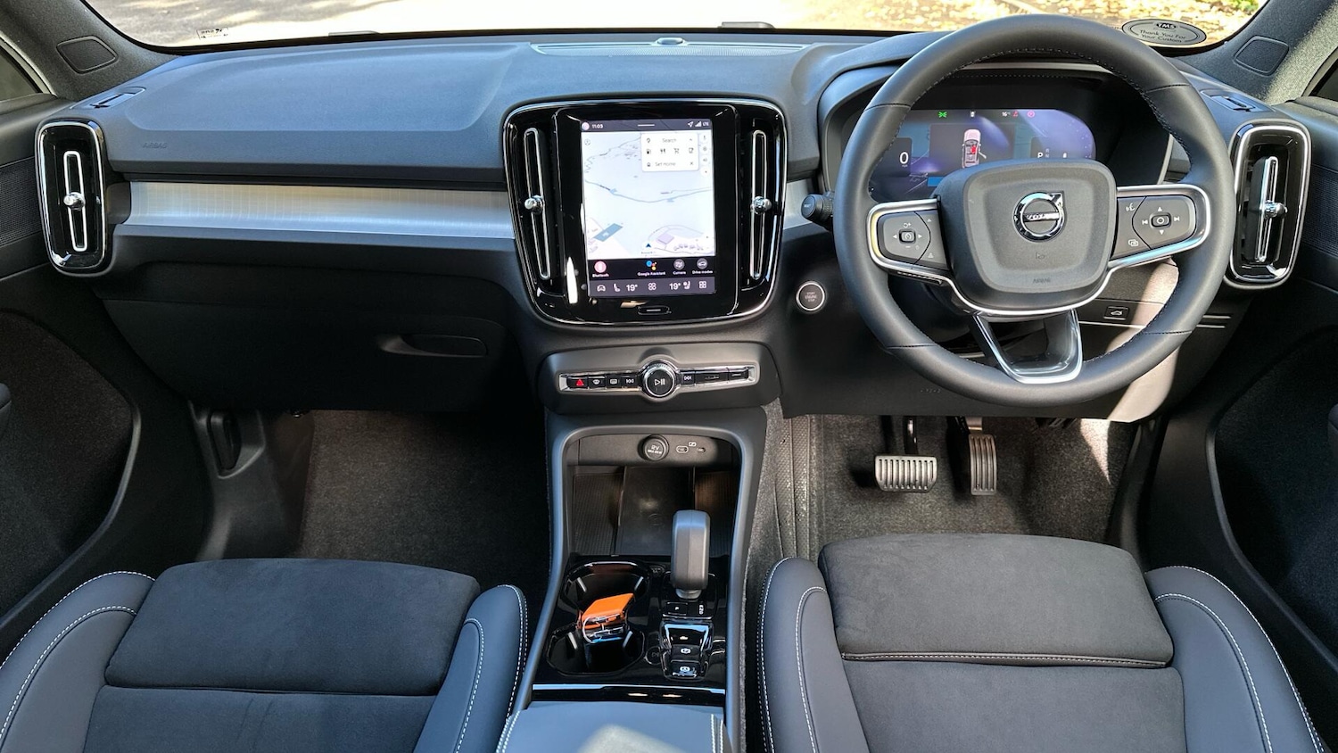 Used Volvo XC40 2025 for sale - 77672906: Photo 5