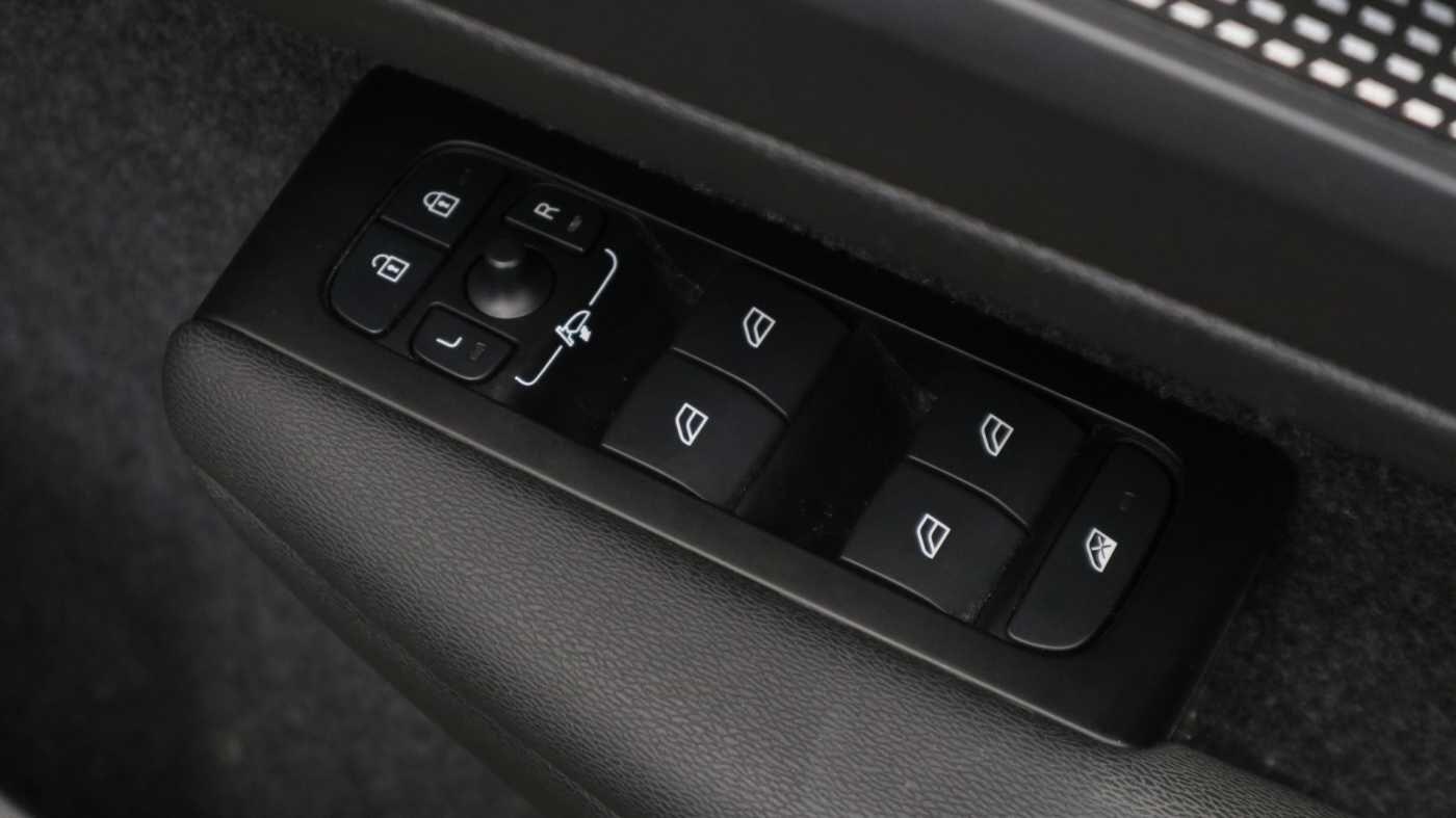 Used Volvo XC40 2022 for sale - 76336348: Photo 25