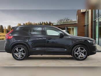 Used Volvo XC40 2022 for sale - 76336348: Photo