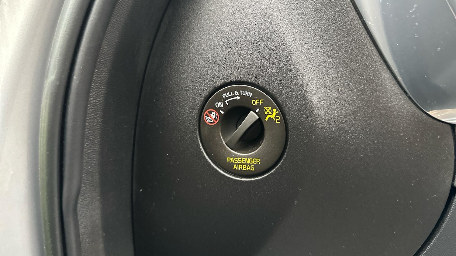 Used Volvo XC60 2023 for sale - 76336910: Photo 39