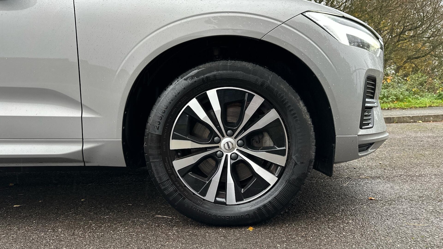 Used Volvo XC60 2023 for sale - 76336910: Photo 9