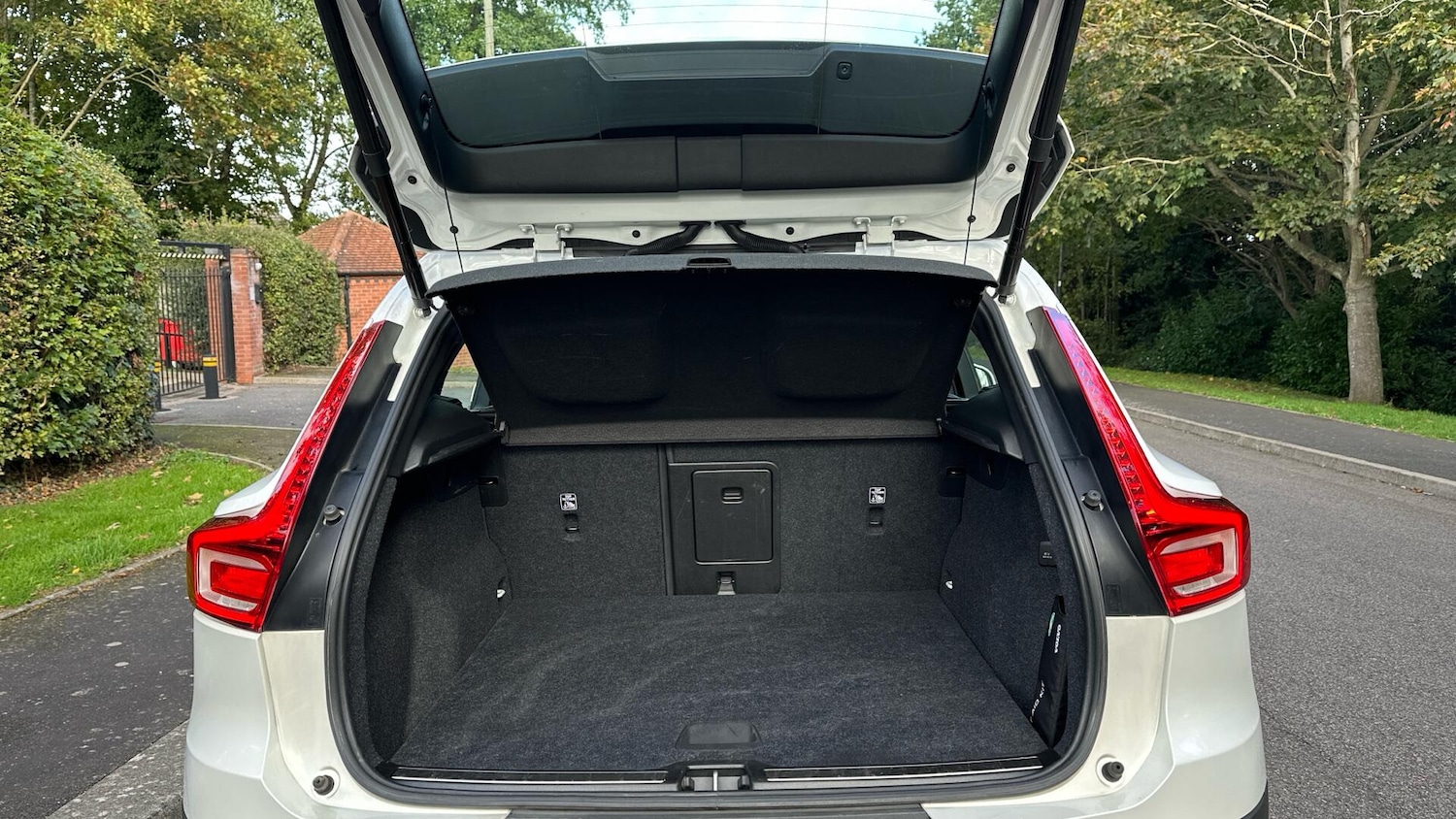 Used Volvo XC40 2021 for sale - 76336918: Photo 13