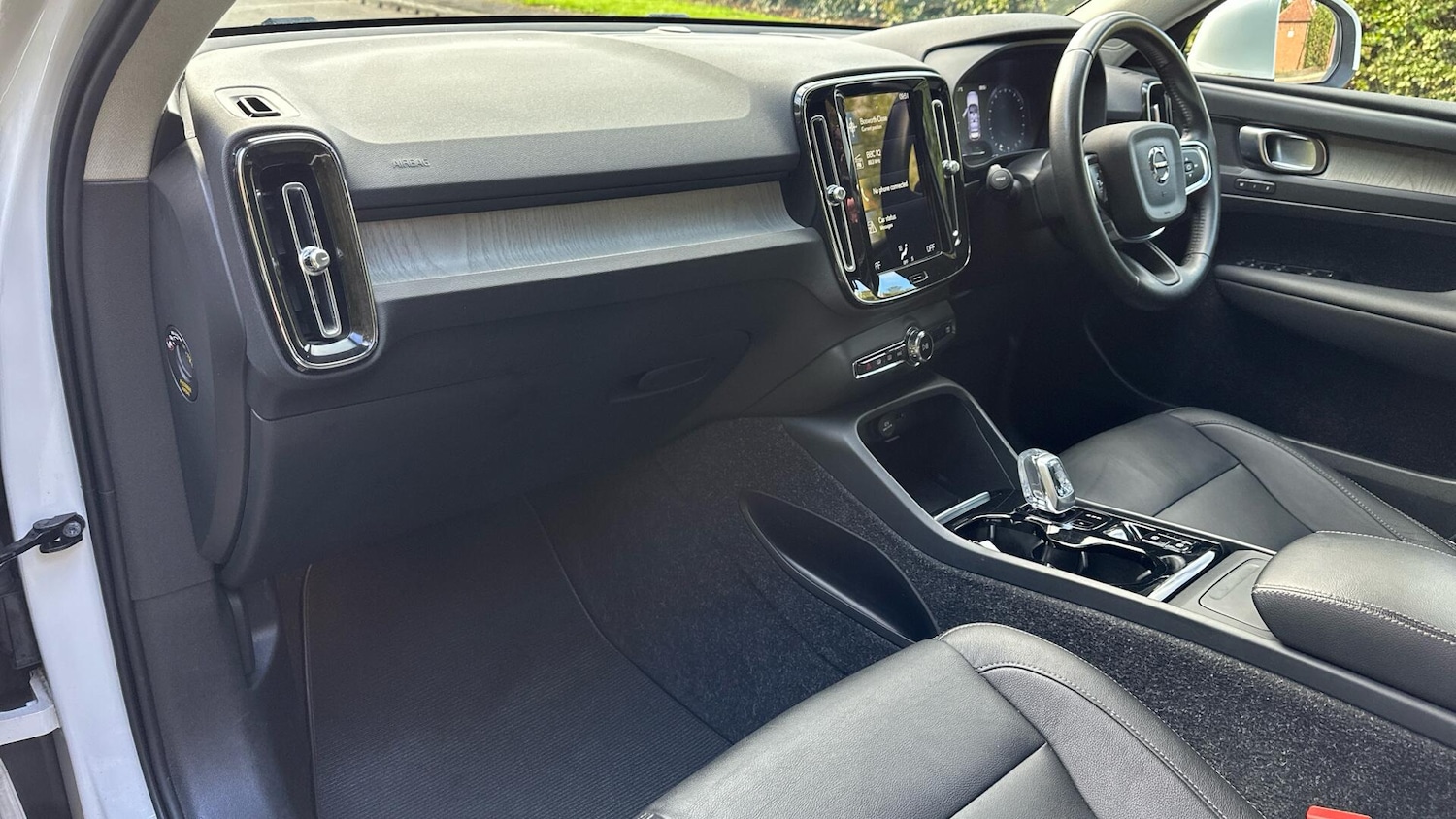 Used Volvo XC40 2021 for sale - 76336918: Photo 38