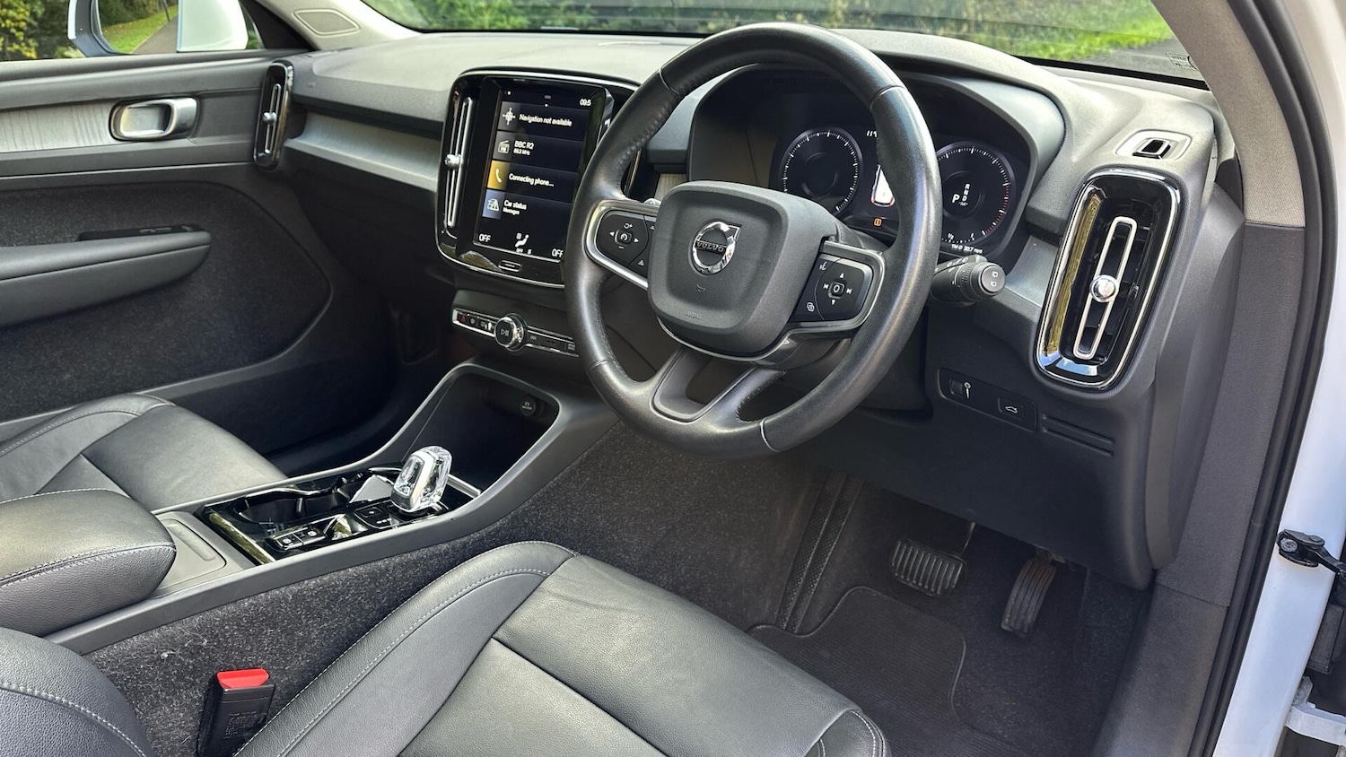 Used Volvo XC40 2021 for sale - 76336918: Photo 4