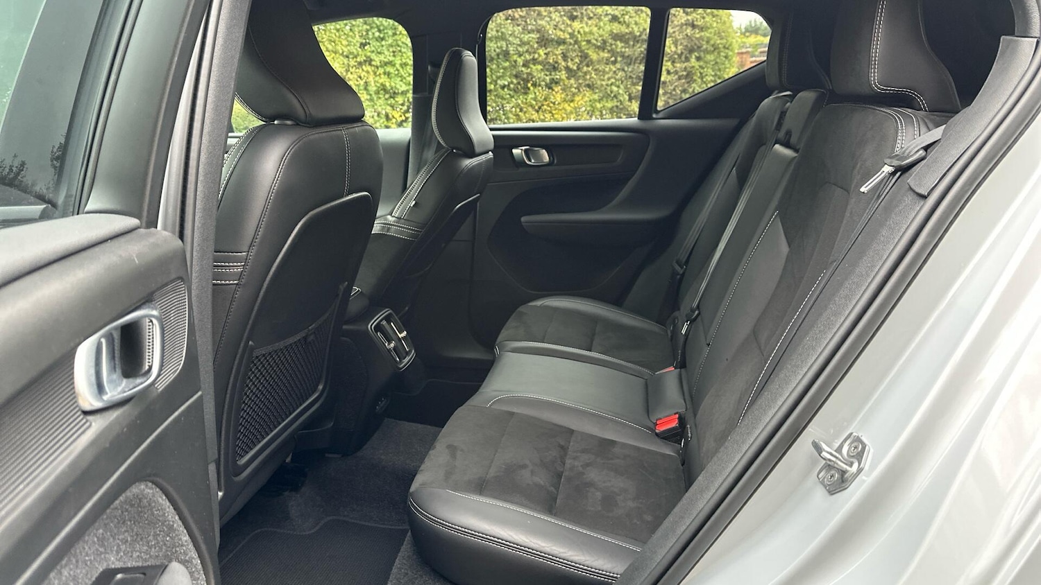 Used Volvo XC40 2021 for sale - 76336952: Photo 30