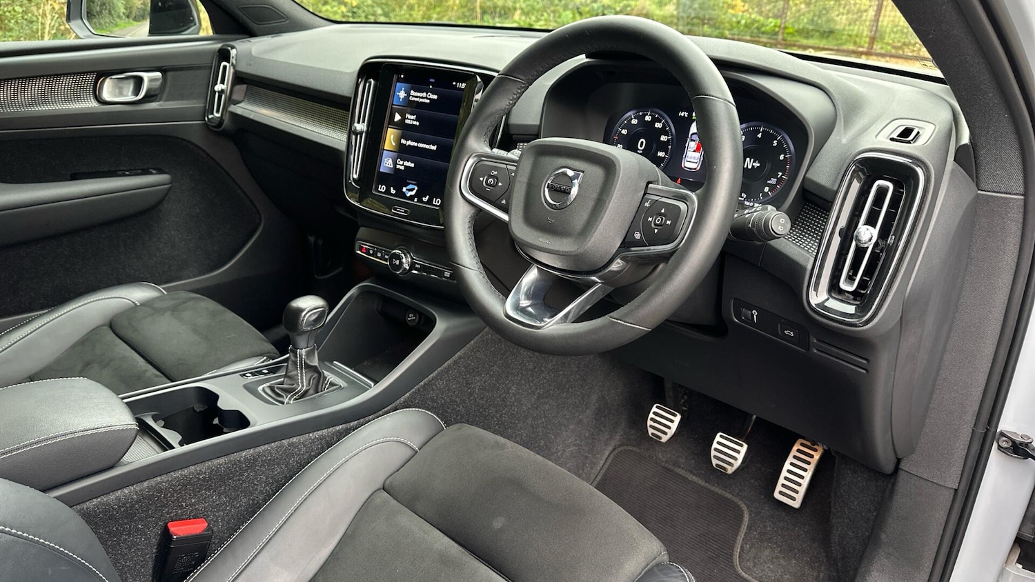 Used Volvo XC40 2021 for sale - 76336952: Photo 4