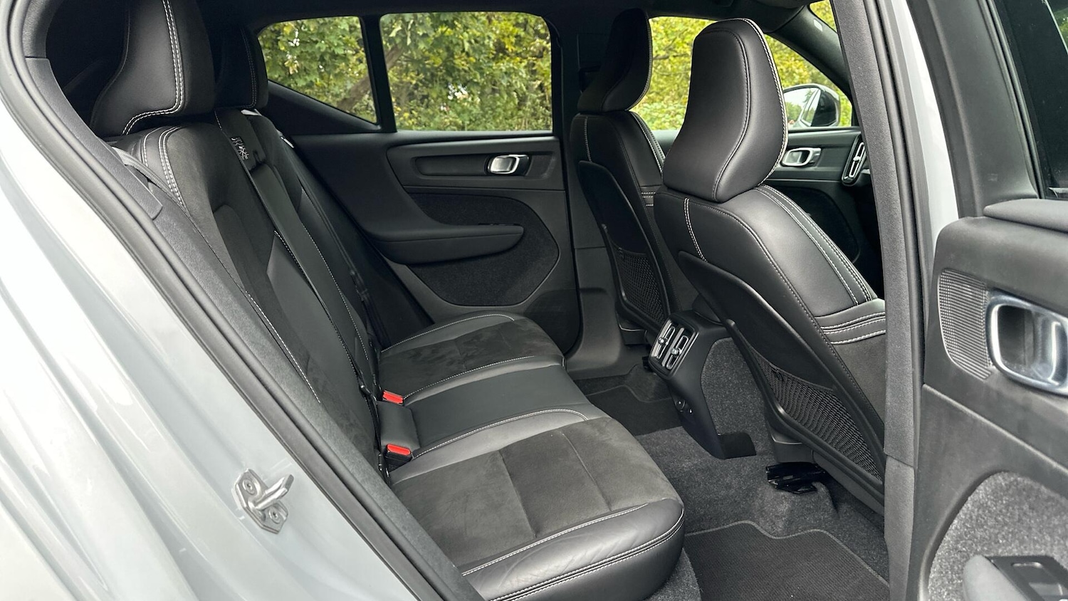 Used Volvo XC40 2021 for sale - 76336952: Photo 6