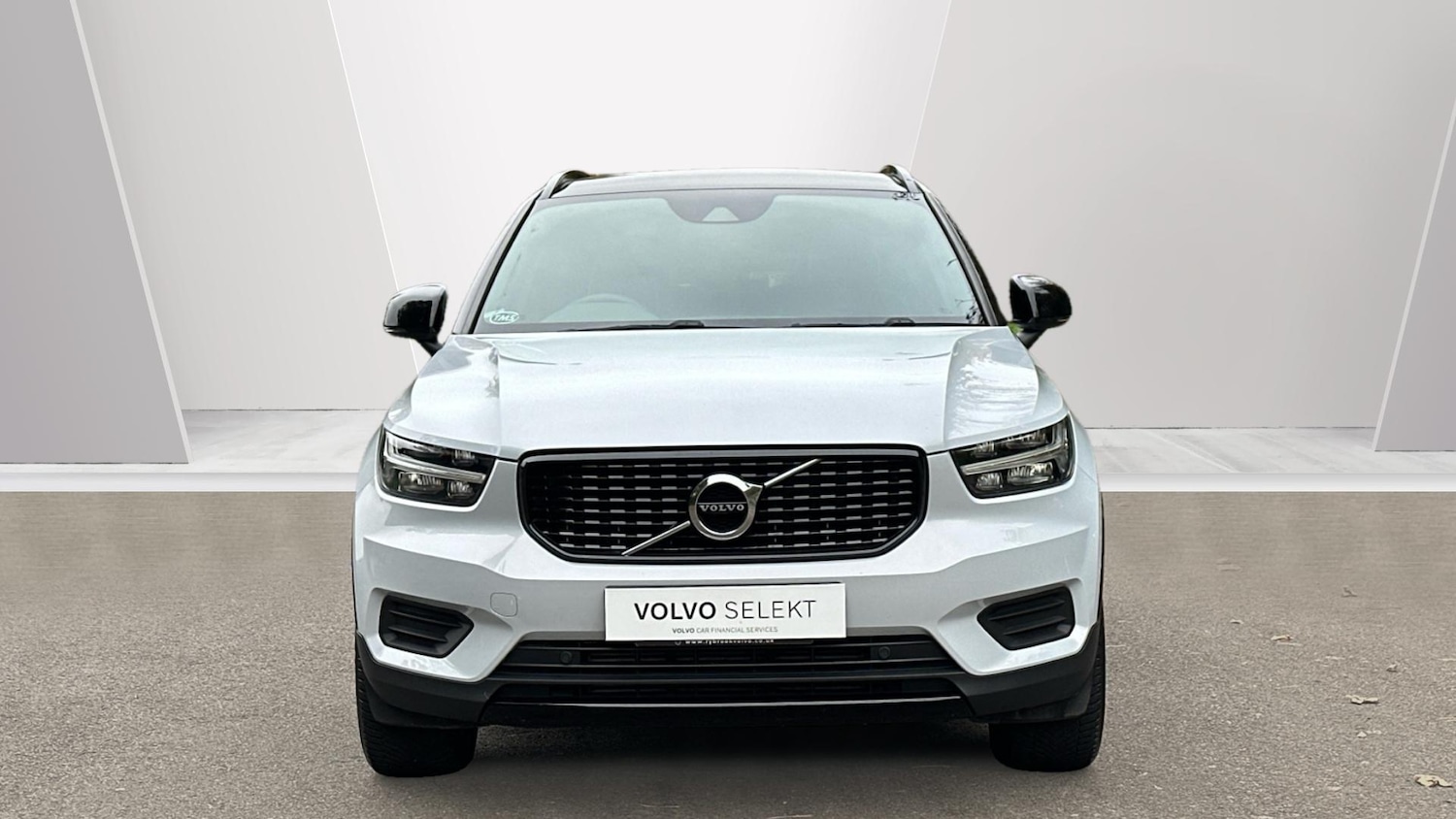 Used Volvo XC40 2021 for sale - 76336952: Photo 8