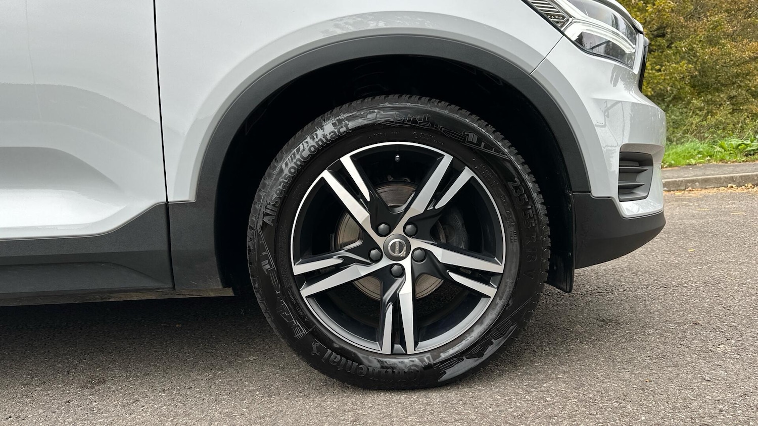 Used Volvo XC40 2021 for sale - 76336952: Photo 9