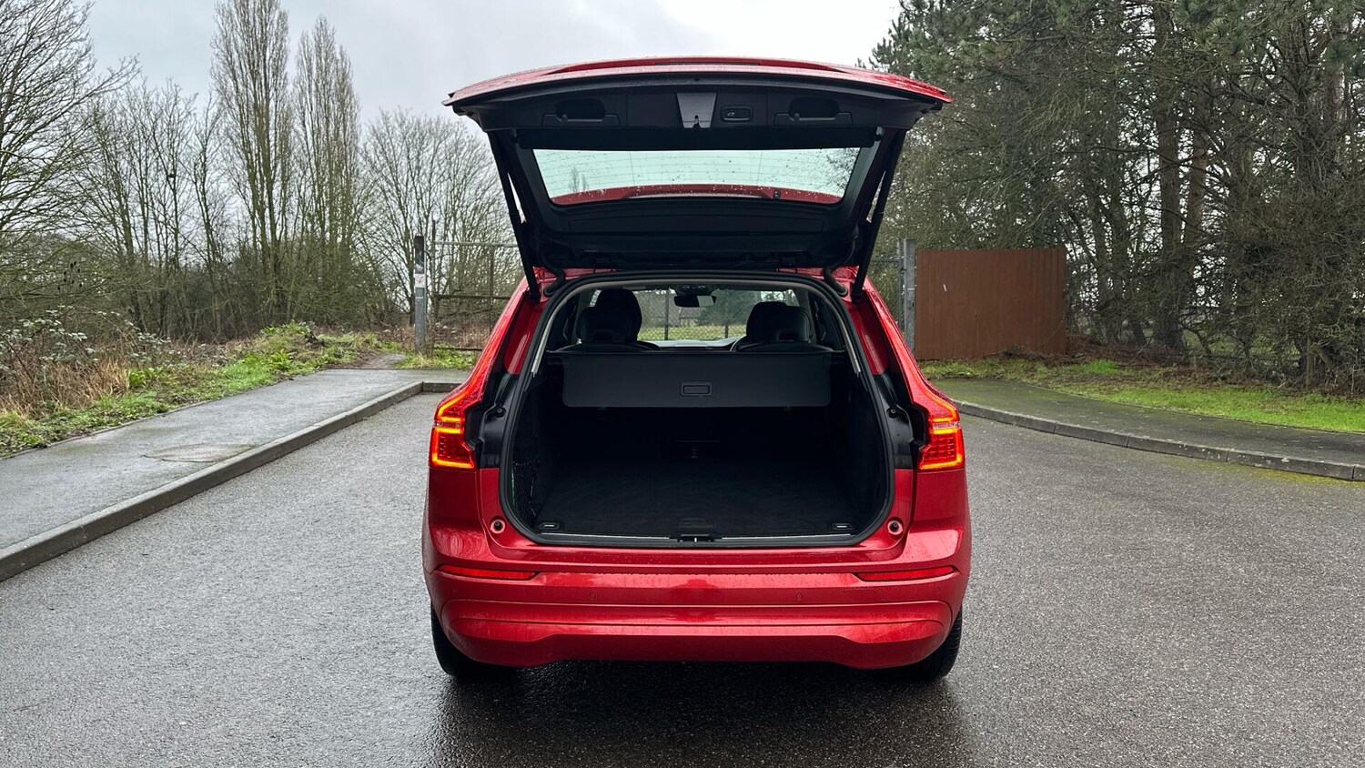 Used Volvo XC60 2023 for sale - 77672968: Photo 13