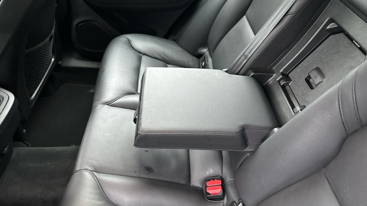 Used Volvo XC60 2023 for sale - 77672968: Photo 24