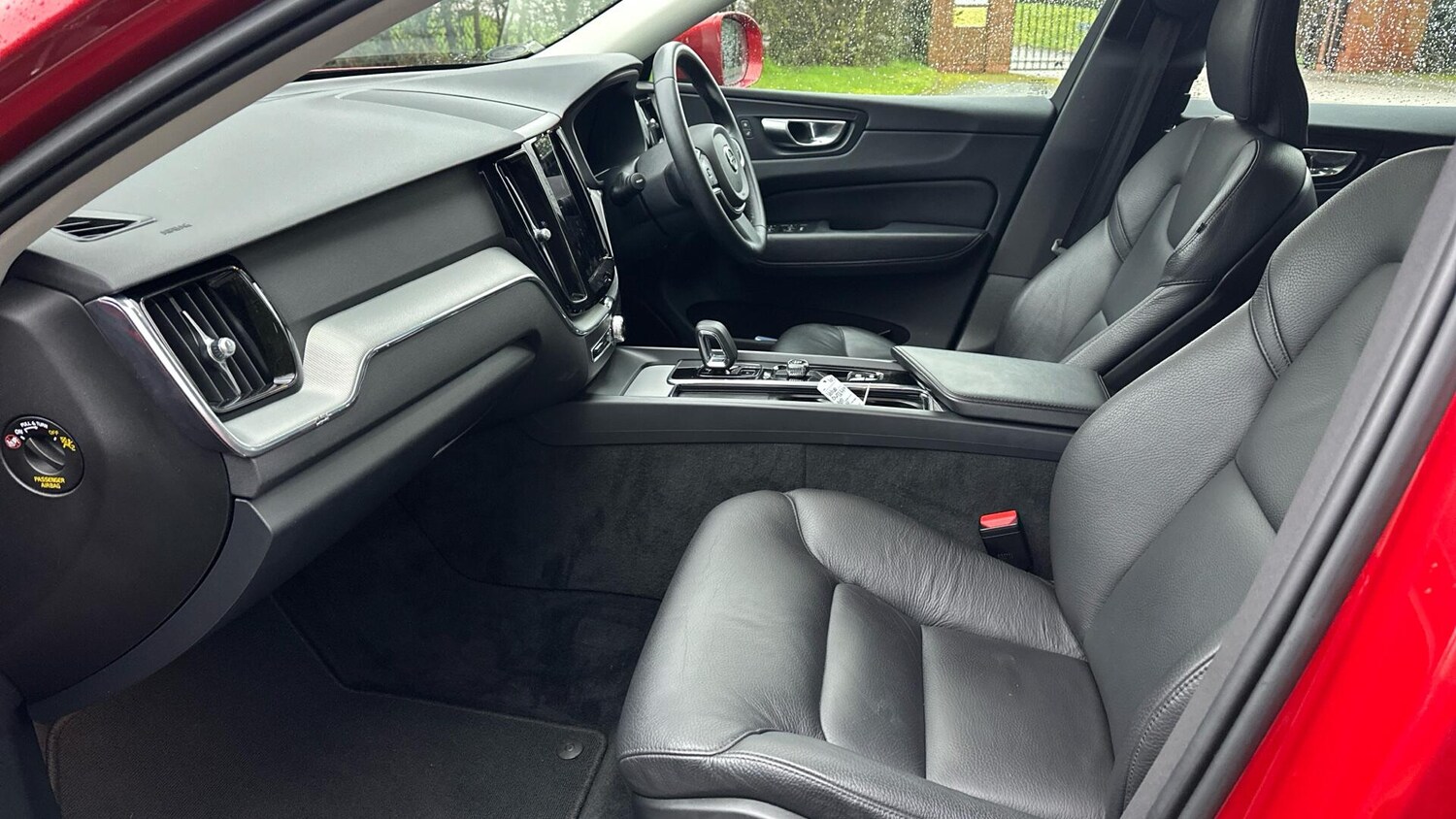 Used Volvo XC60 2023 for sale - 77672968: Photo 26