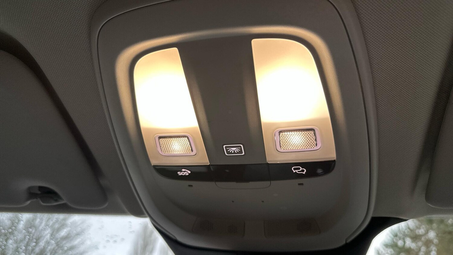 Used Volvo XC60 2023 for sale - 77672968: Photo 40