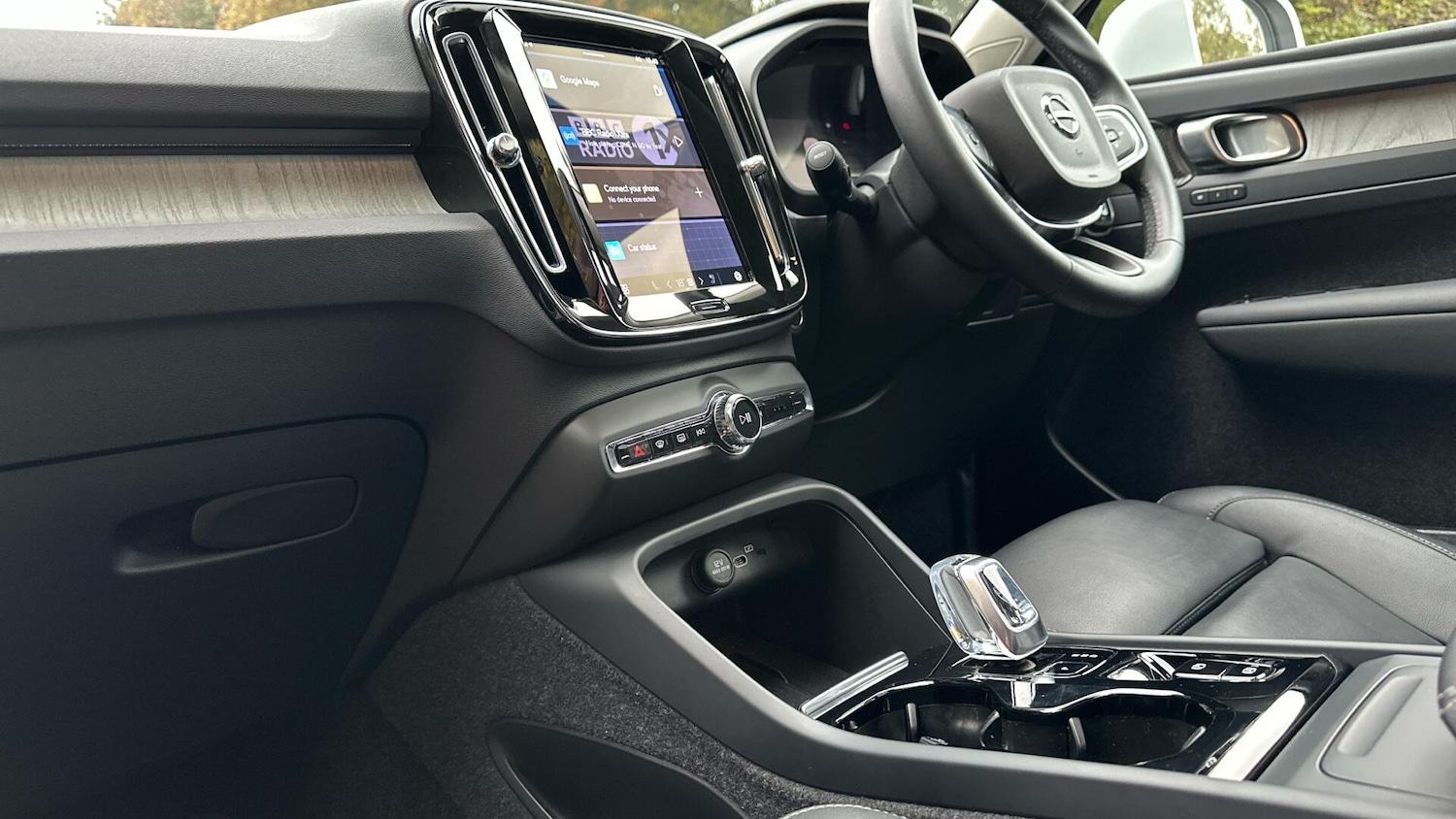 Used Volvo XC40 2024 for sale - 76337132: Photo 16