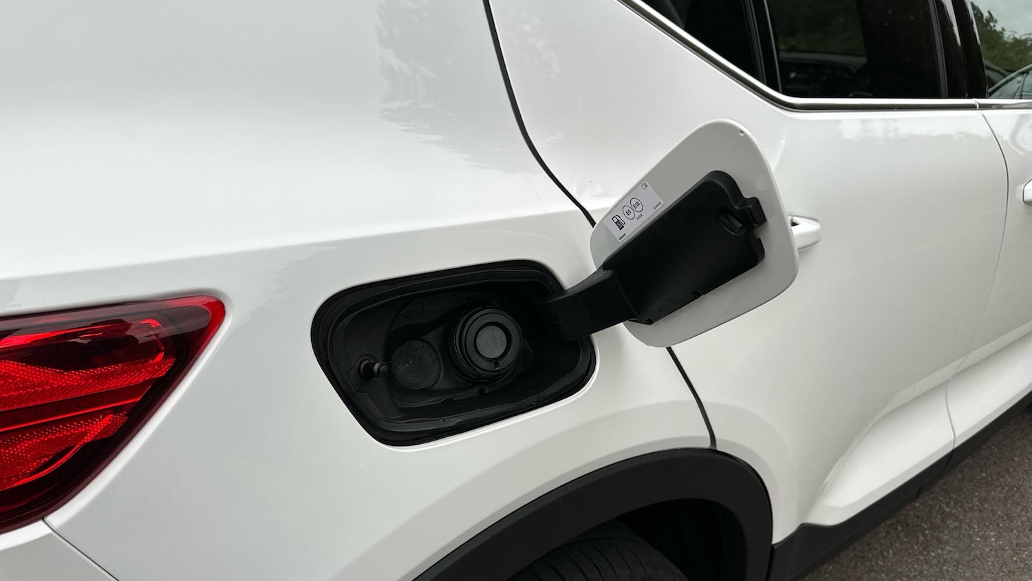 Used Volvo XC40 2024 for sale - 76337132: Photo 32