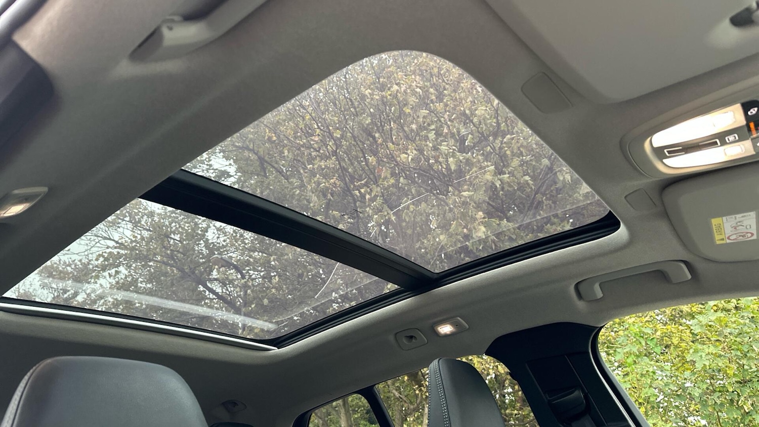 Used Volvo XC40 2024 for sale - 76337132: Photo 45