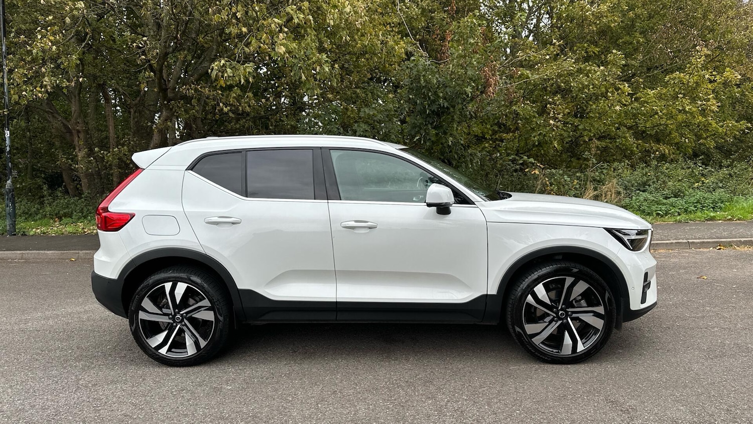 Used Volvo XC40 2024 for sale - 76337132: Photo 9