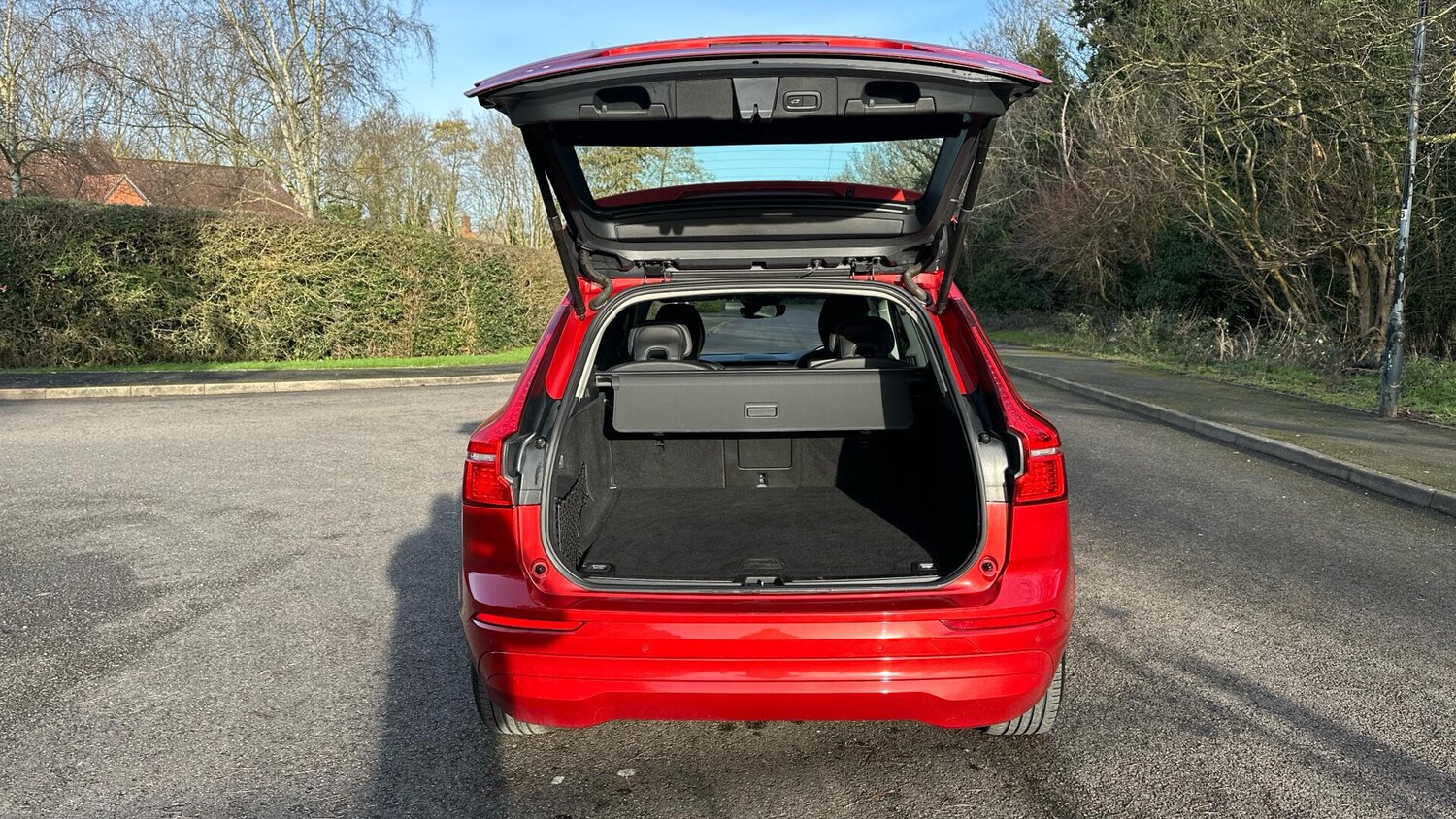 Used Volvo XC60 2023 for sale - 77672998: Photo 13