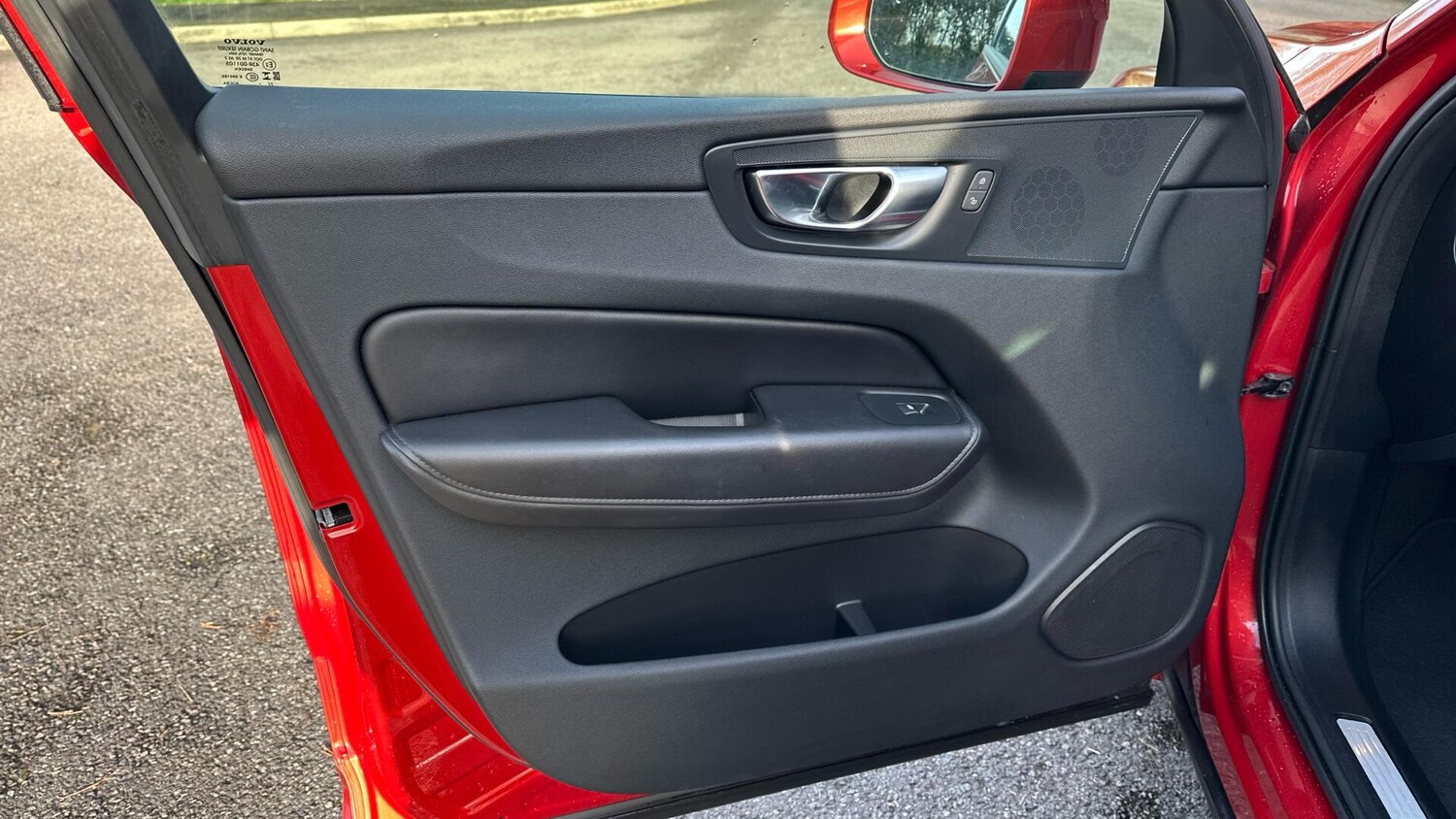 Used Volvo XC60 2023 for sale - 77672998: Photo 43