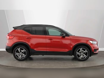 Used Volvo XC40 2022 for sale - 78999102: Photo
