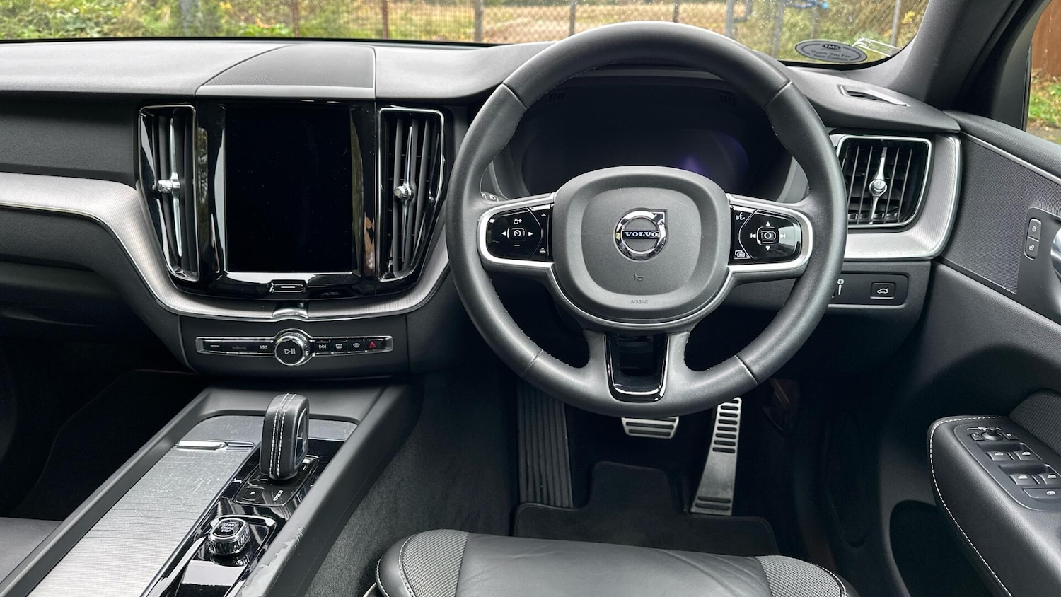 Used Volvo XC60 2022 for sale - 76336888: Photo 10