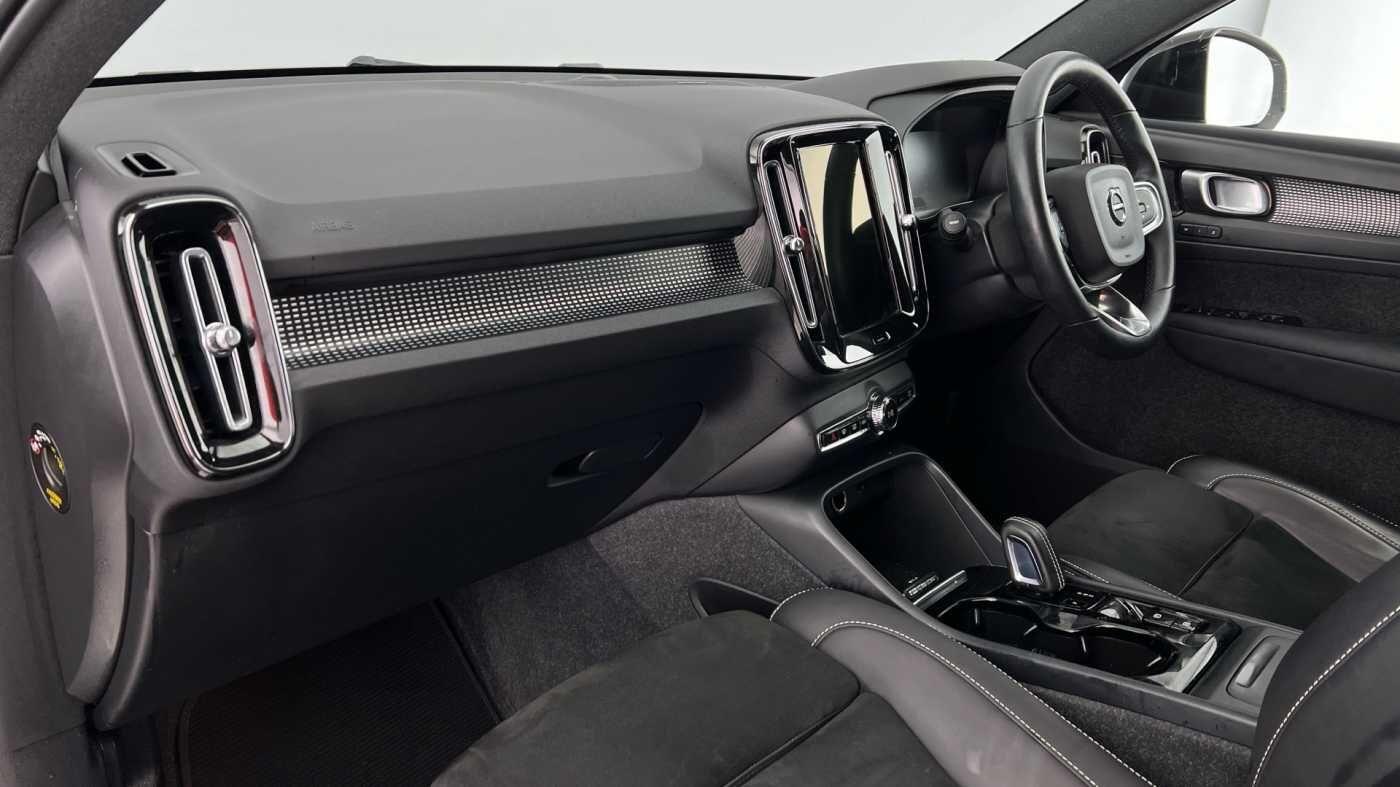 Used Volvo XC40 2021 for sale - 77082061: Photo 6