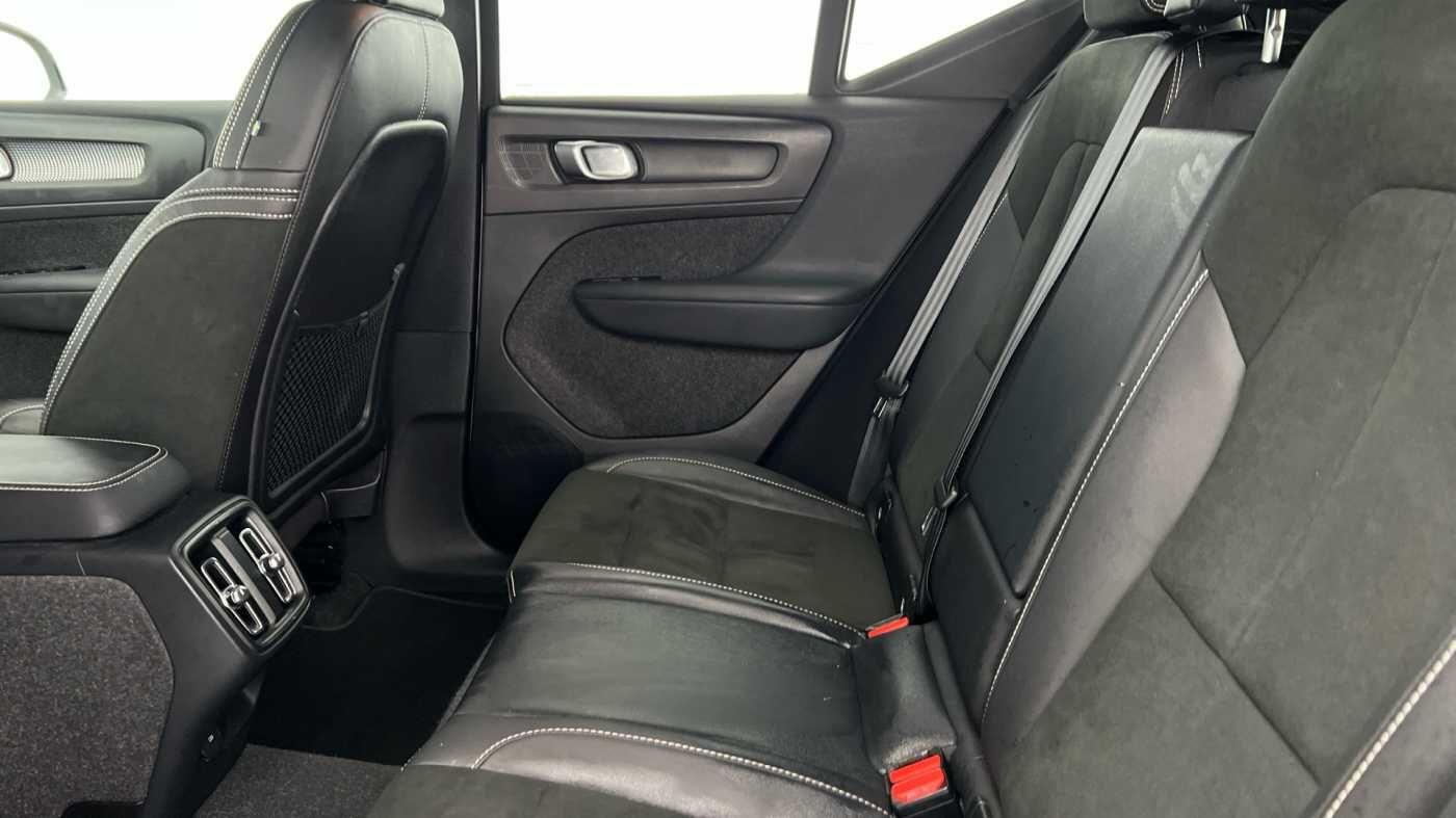 Used Volvo XC40 2021 for sale - 77082061: Photo 7