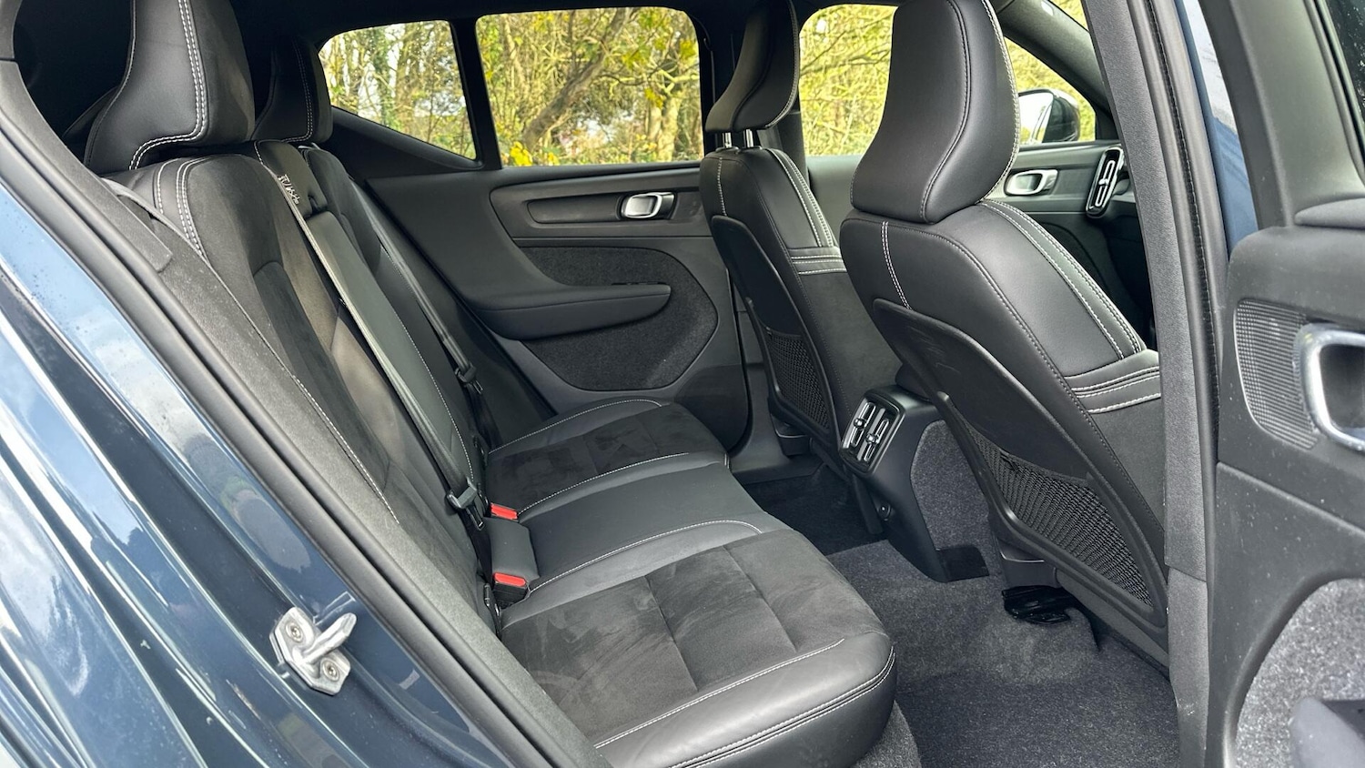 Used Volvo XC40 2021 for sale - 76349756: Photo 6