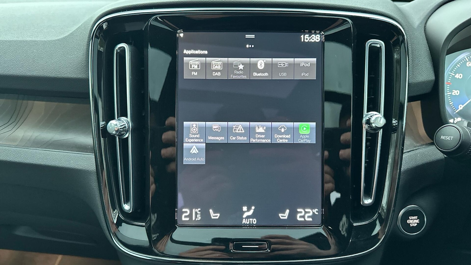 Used Volvo XC40 2023 for sale - 76457729: Photo 17