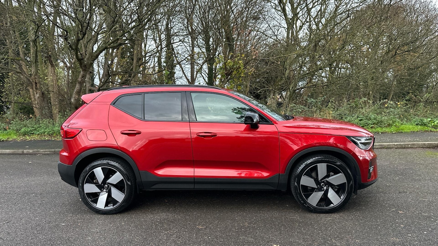 Used Volvo XC40 2023 for sale - 76457729: Photo 36