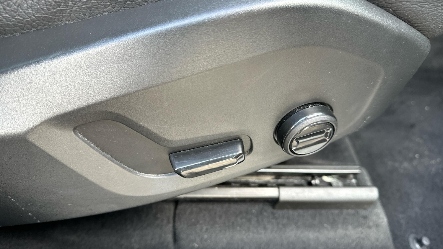 Used Volvo XC60 2023 for sale - 77794211: Photo 34