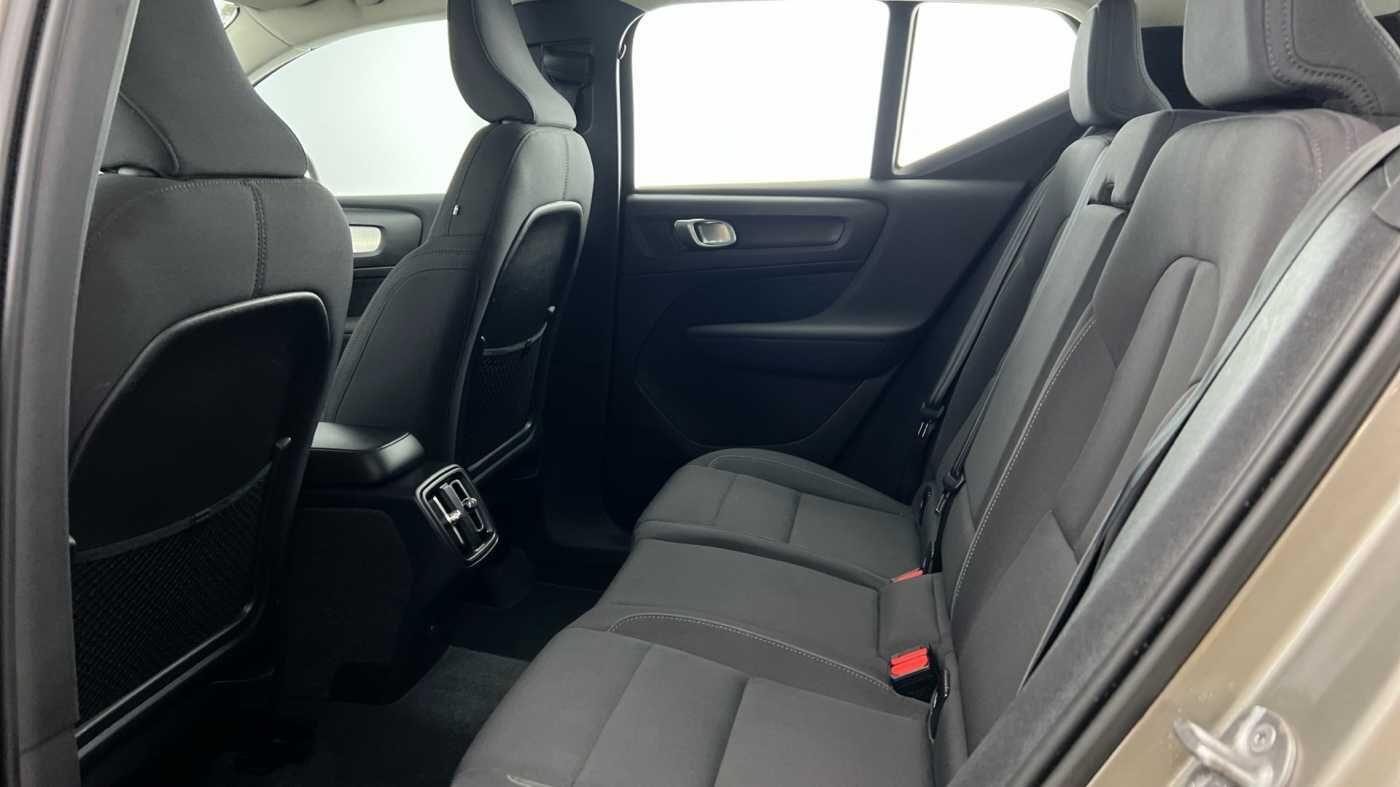 Used Volvo XC40 2022 for sale - 77538624: Photo 7