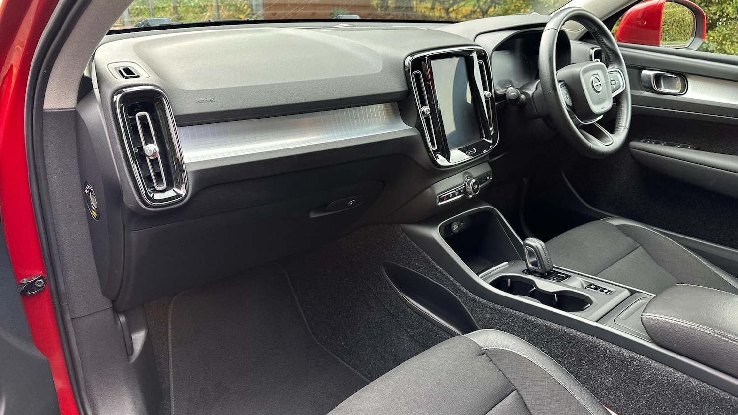 Used Volvo XC40 2019 for sale - 76337674: Photo 15