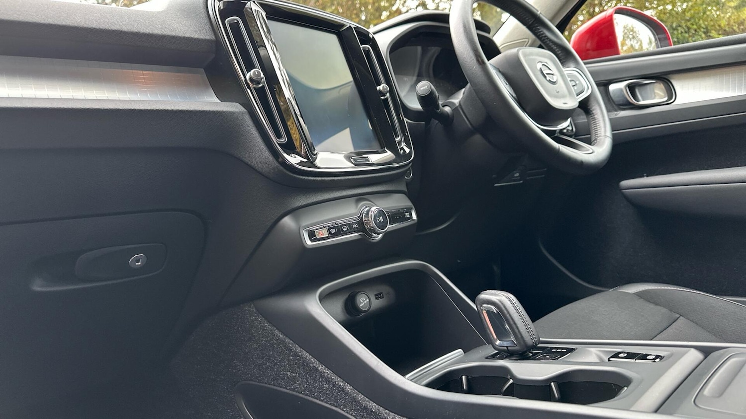 Used Volvo XC40 2019 for sale - 76337674: Photo 16