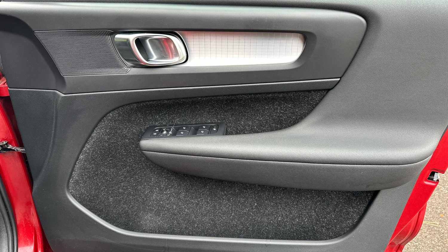 Used Volvo XC40 2019 for sale - 76337674: Photo 29