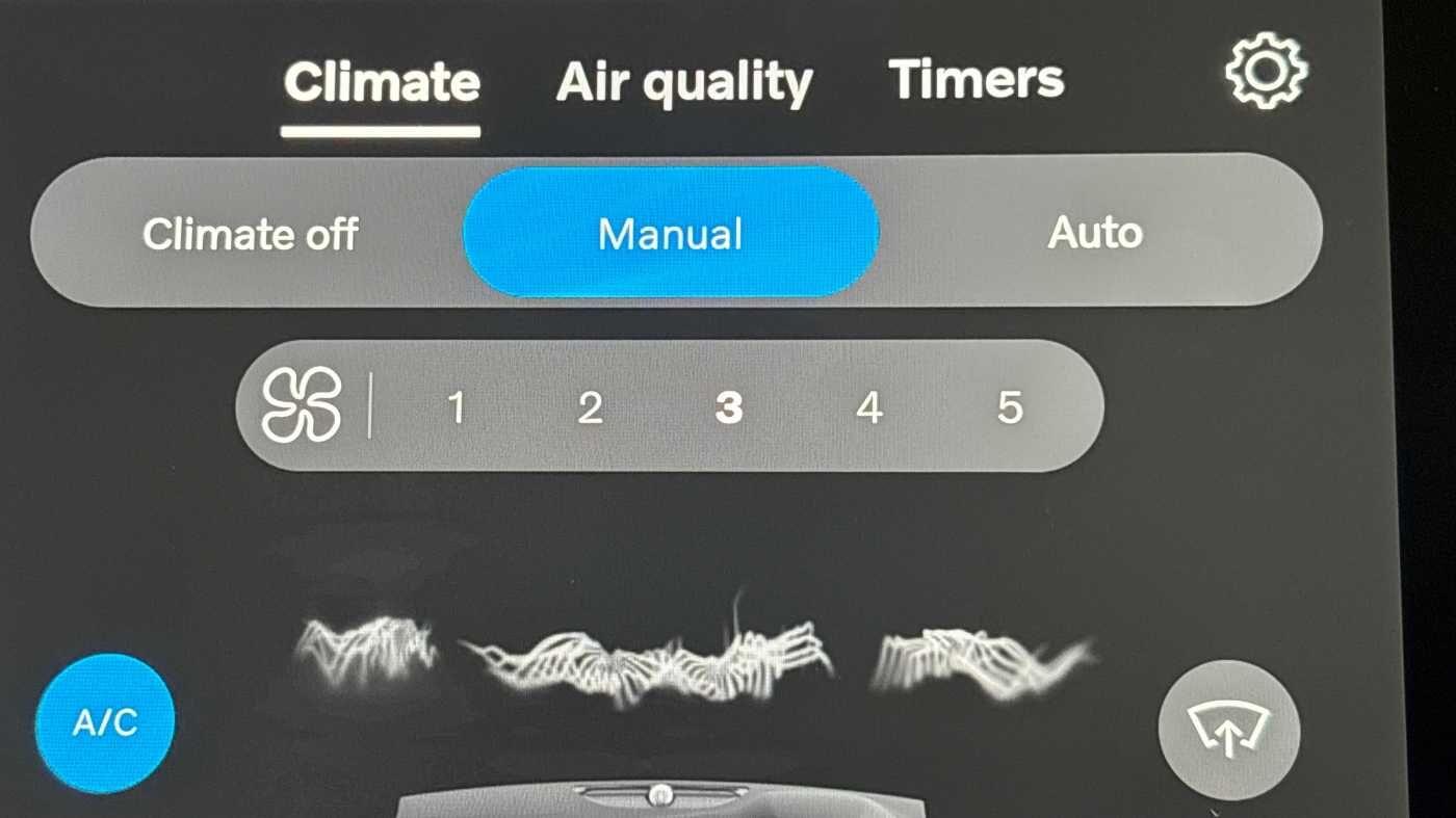 Used Volvo XC90 2025 for sale - 76918540: Photo 40