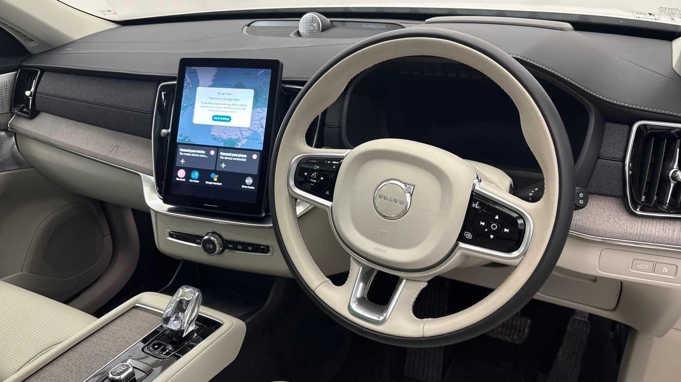 Used Volvo XC90 2025 for sale - 76918540: Photo 9