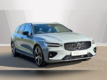 Used Volvo V60 2025 for sale - 78492803: Photo