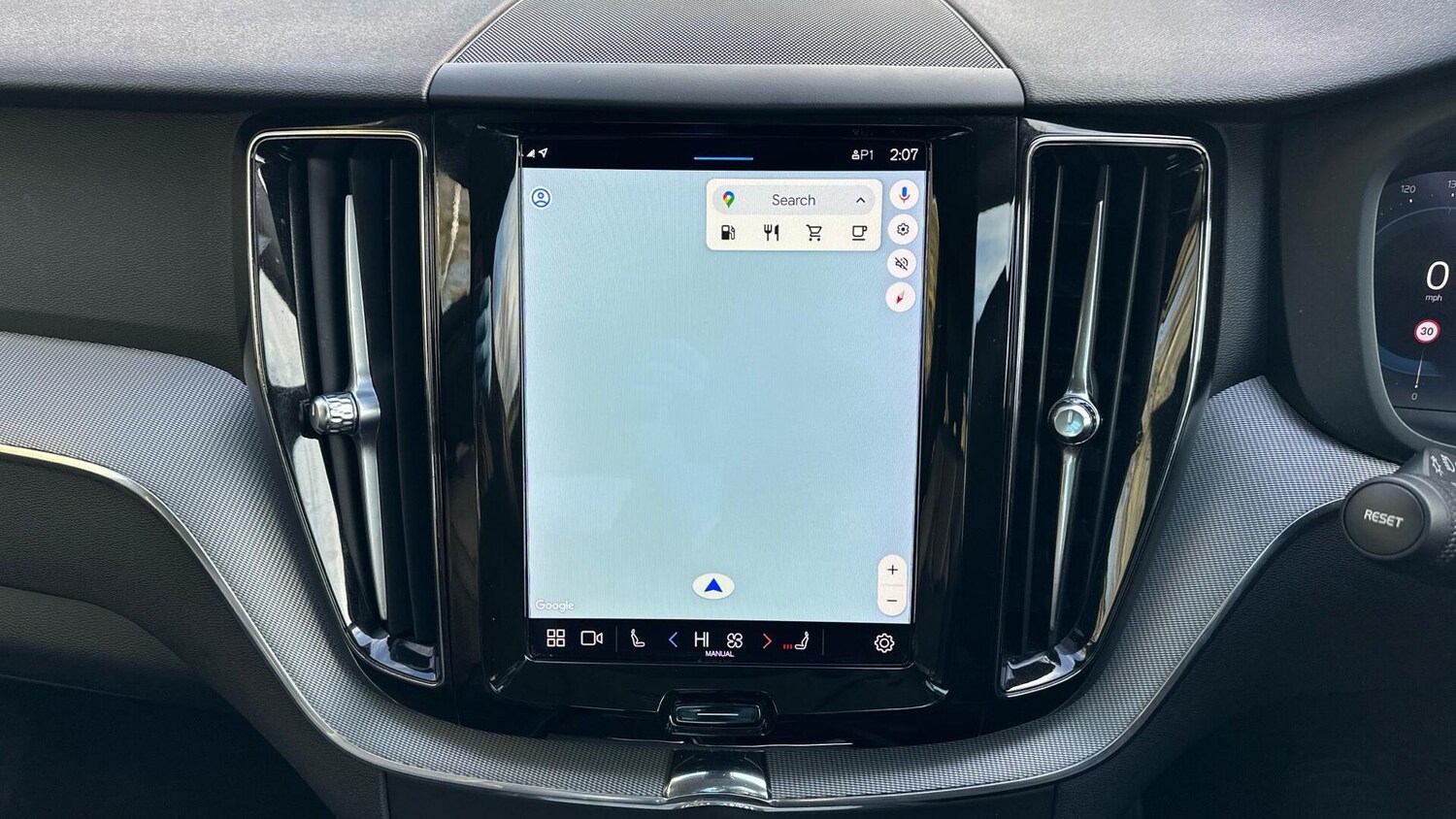 Used Volvo XC60 2023 for sale - 77672990: Photo 14