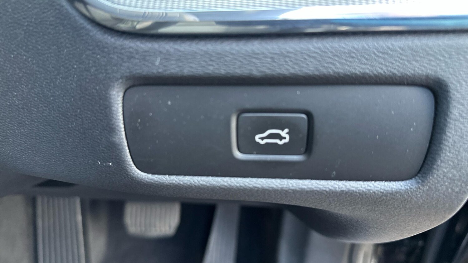 Used Volvo XC60 2023 for sale - 77672990: Photo 36