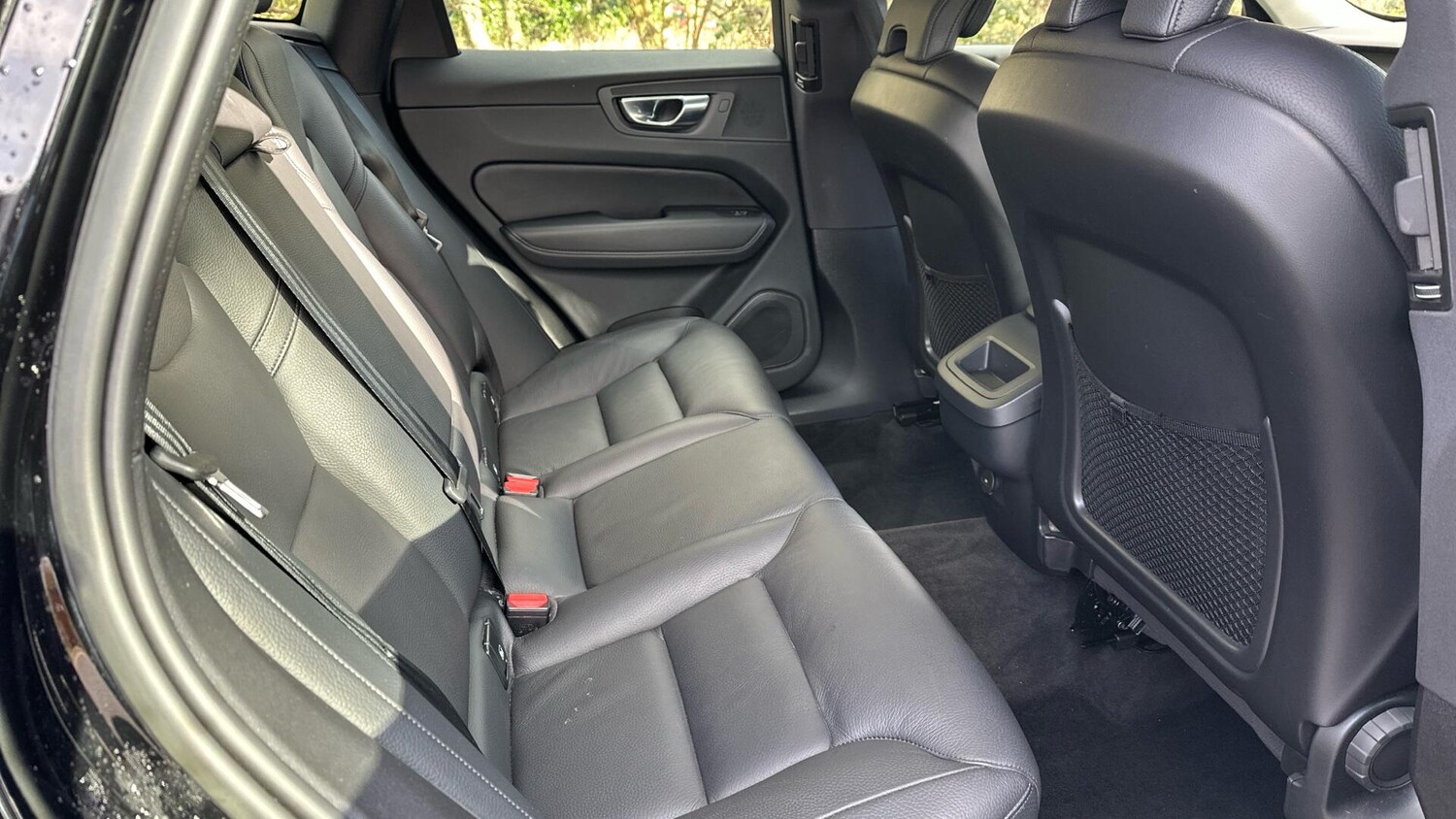 Used Volvo XC60 2023 for sale - 77672990: Photo 6