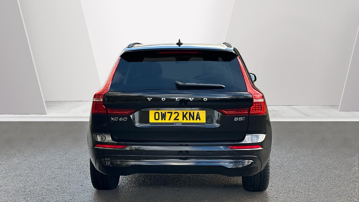 Used Volvo XC60 2023 for sale - 77672990: Photo 7