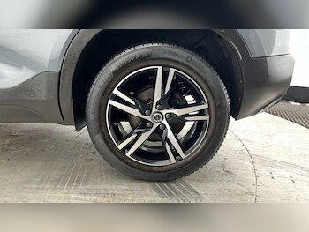 Used Volvo XC40 2021 for sale - 77525056: Photo