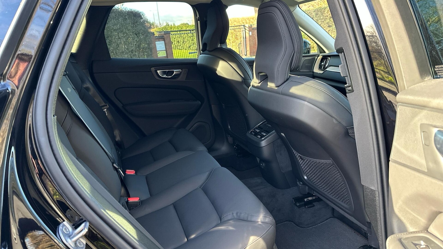 Used Volvo XC60 2025 for sale - 78185754: Photo 6