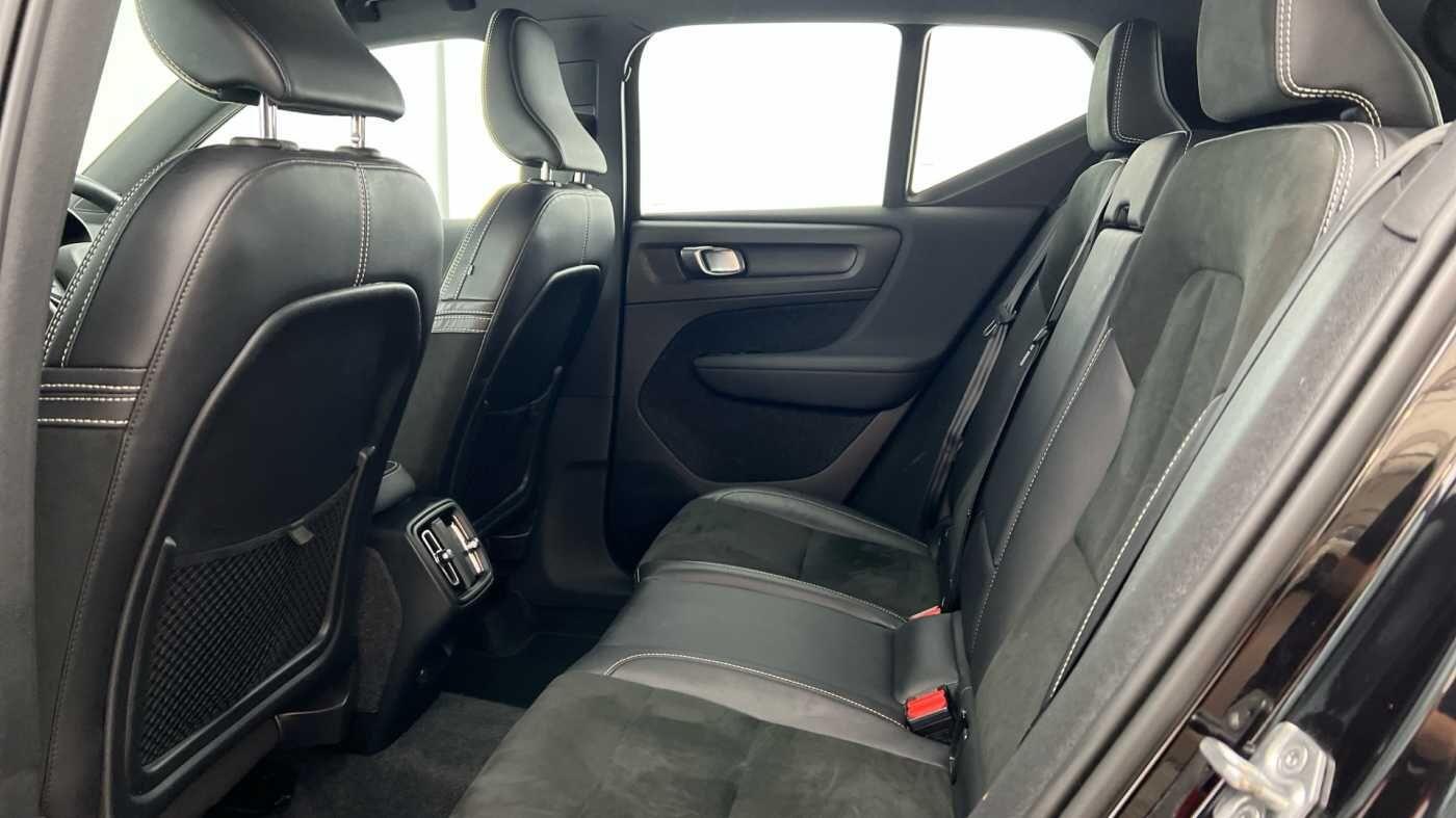 Used Volvo XC40 2021 for sale - 76337516: Photo 7