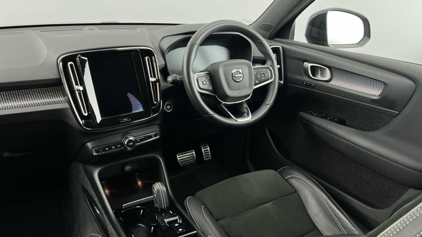 Used Volvo XC40 2021 for sale - 76337516: Photo 8