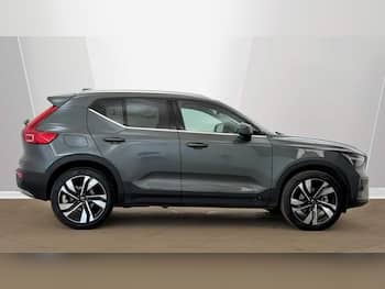 Used Volvo XC40 2025 for sale - 79453425: Photo